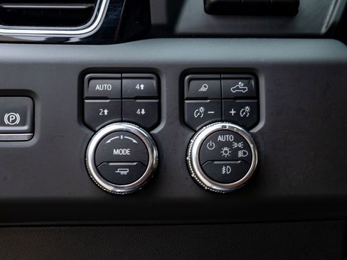 Used 2024 GMC Sierra 2500 Denali Ultimate image 22