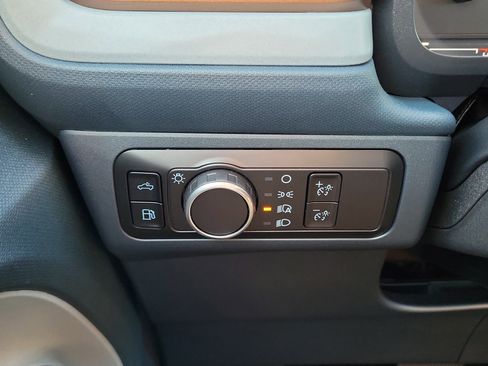 Used 2024 Ford Maverick Lariat FWD image 23