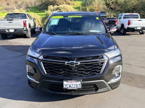 Used 2022 Chevrolet Traverse Premier w/ Redline Edition image 3