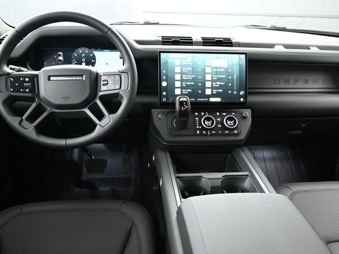 New 2026 Land Rover Defender 110 S AWD/4WD image 7