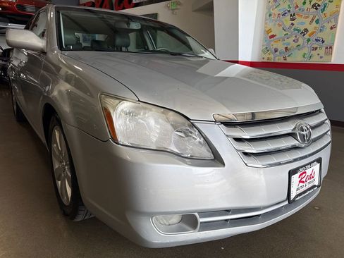Used 2006 Toyota Avalon XLS image 27