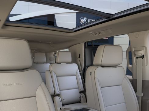 New 2026 GMC Yukon Denali w/ Denali Reserve Package RWD image 24