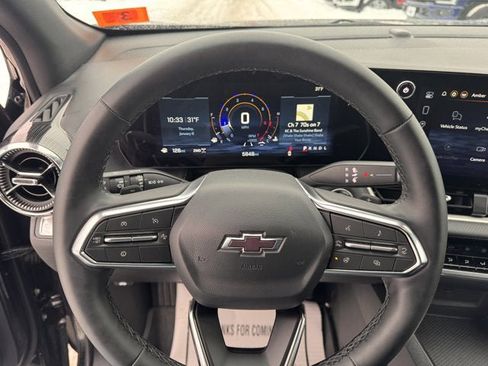 Used 2026 Chevrolet Equinox LT w/ Convenience Package II image 14