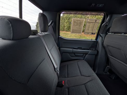 Used 2023 Ford F150 XLT w/ Equipment Group 302A High image 33