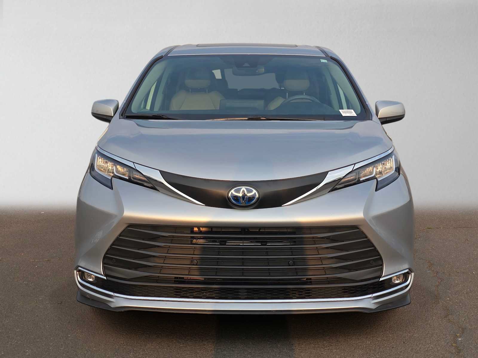 Certified 2021 Toyota Sienna XLE FWD image 10