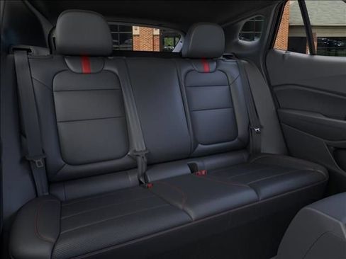 New 2026 Chevrolet Trax RS w/ Sunroof Package FWD image 17