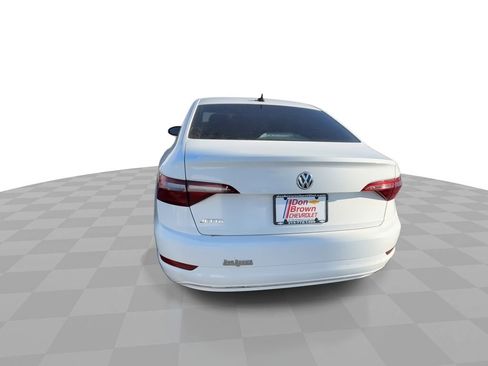 Used 2020 Volkswagen Jetta image 8