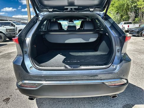 Used 2021 Toyota Venza Limited image 25