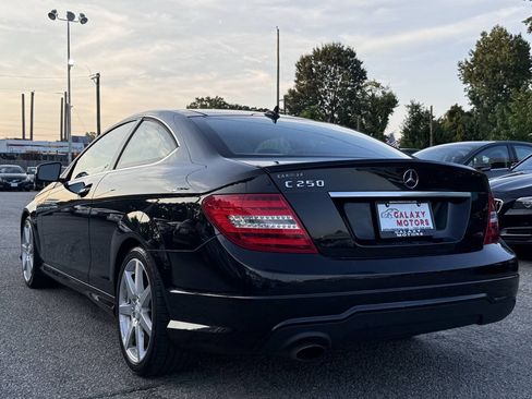Used 2013 Mercedes-Benz C 250 Coupe image 4