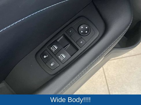 Used 2023 Dodge Challenger R/T Scat Pack RWD image 21