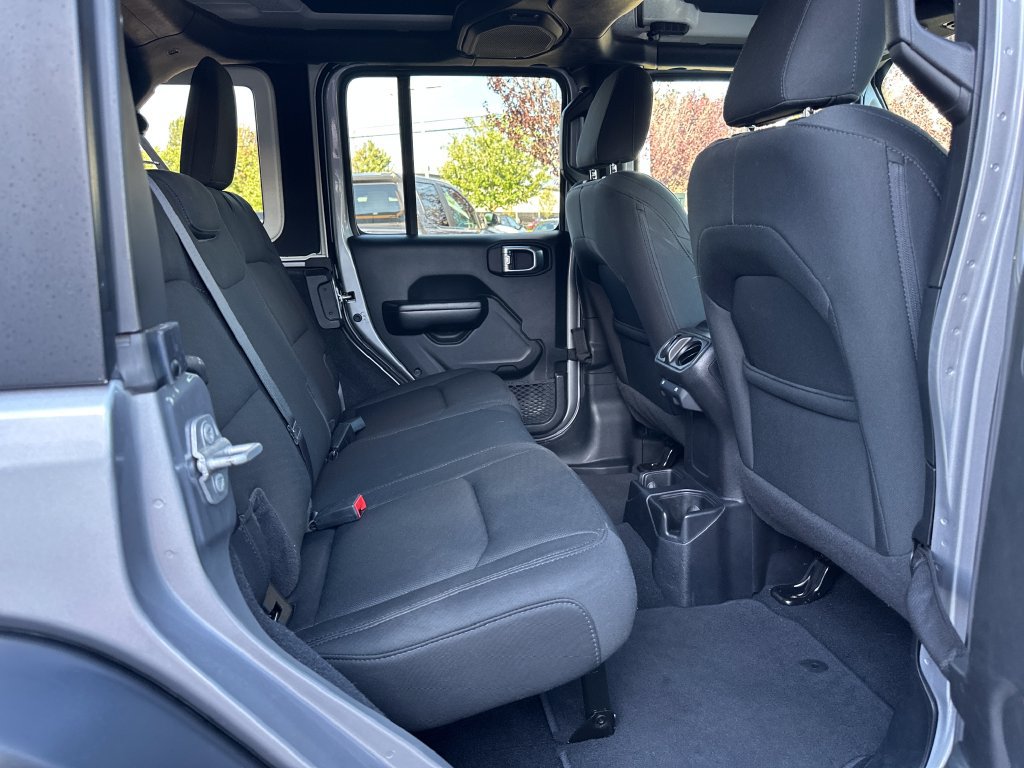 Used 2020 Jeep Wrangler Unlimited Sport AWD/4WD image 15