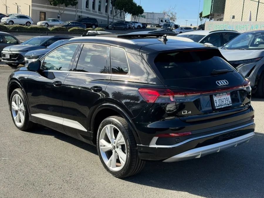 Used 2023 Audi Q4 e-tron Premium Plus AWD/4WD image 6