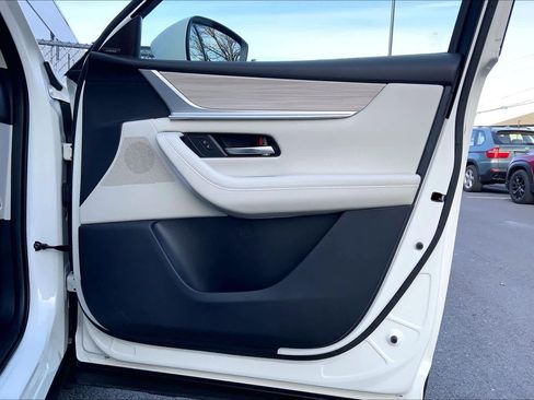 Used 2024 MAZDA CX-90 Plug-In Hybrid w/ Premium Plus image 22