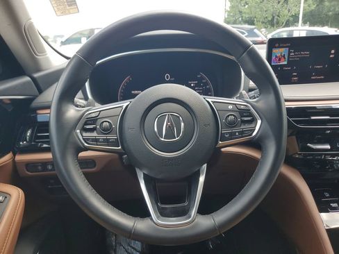 Certified 2024 Acura MDX FWD w/ Technology Package image 21