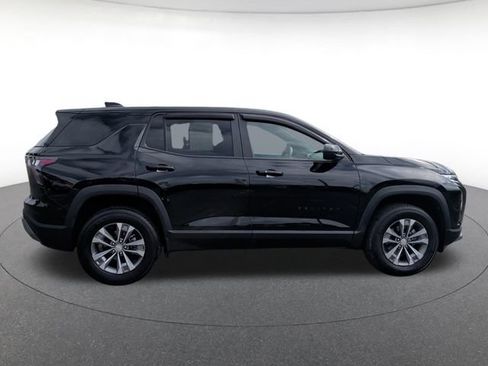 Used 2026 Chevrolet Equinox LT FWD image 6