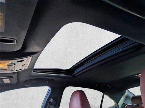 Used 2016 Lexus IS 200t image 13