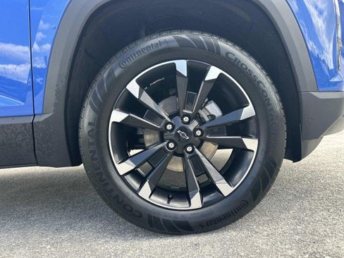 Used 2025 Chevrolet Equinox RS w/ Safety and Technology Package FWD image 12