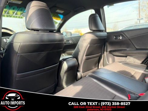 Used 2017 Honda Accord Sport image 13