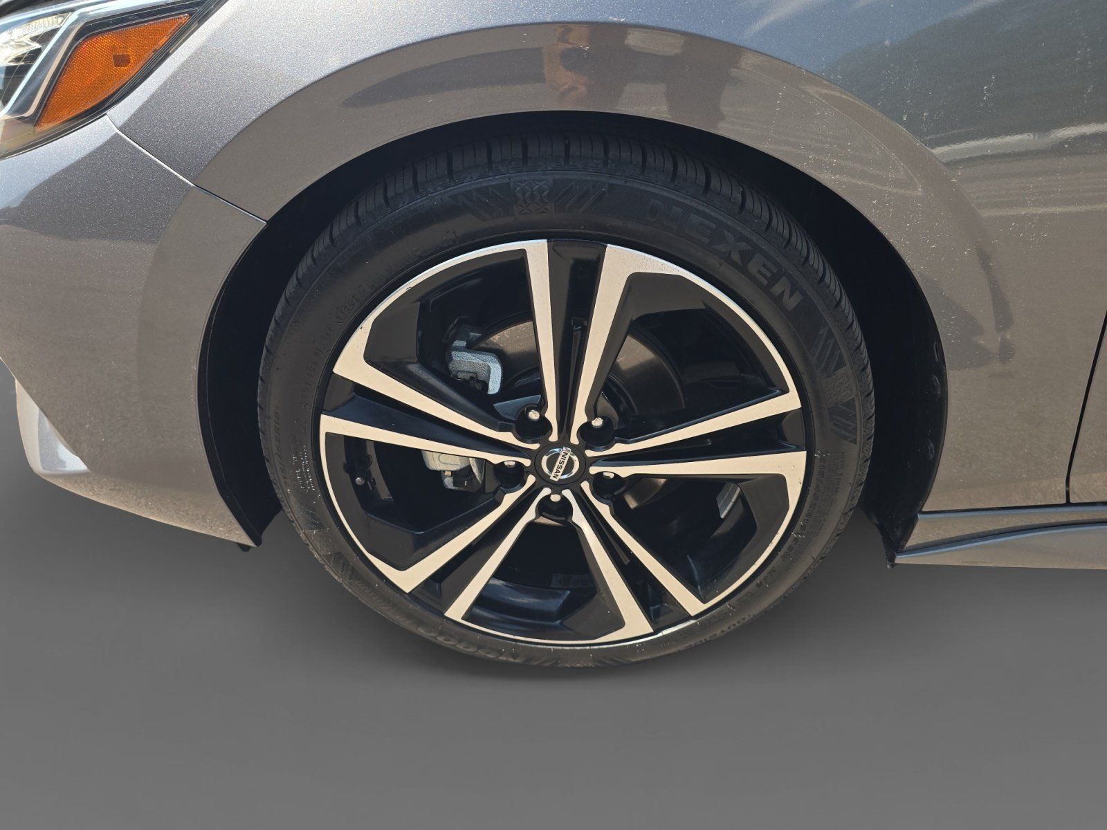 Used 2021 Nissan Sentra SR w/ SR Premium Package FWD image 10