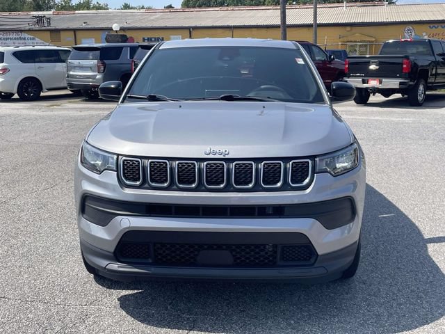 Used 2023 Jeep Compass Sport AWD/4WD image 10