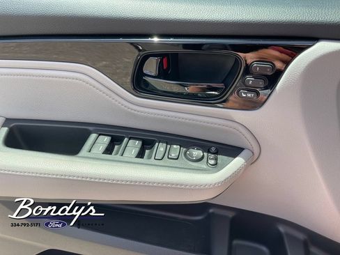 Used 2019 Honda Odyssey Elite image 8