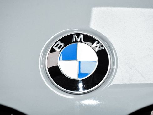 Used 2023 BMW X4 xDrive30i w/ M Sport Package AWD/4WD image 96