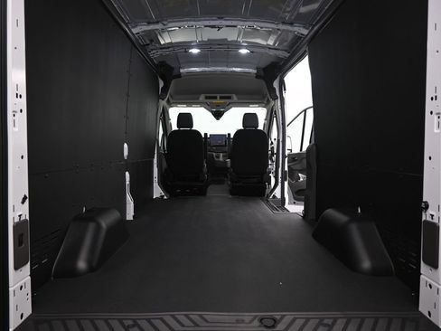 New 2026 Ford E-Transit 148 Medium Roof w/ Load Area Protection Package image 18