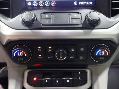Used 2020 GMC Acadia SLT AWD/4WD image 33