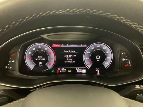 Used 2025 Audi Q8 Premium Plus AWD/4WD image 19