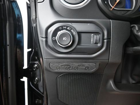 New 2025 Jeep Wrangler Unlimited Sahara image 14