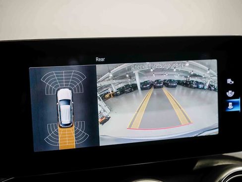 Certified 2022 Mercedes-Benz GLC 300 image 23