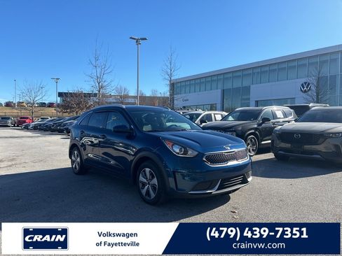 Used 2019 Kia Niro LX image 1