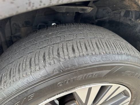 Used 2023 Nissan Rogue SV image 23