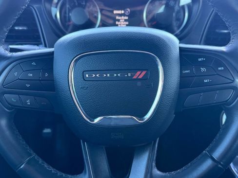 Used 2018 Dodge Challenger SXT image 20