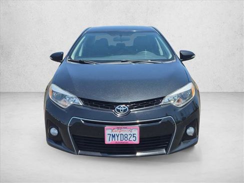 Used 2015 Toyota Corolla S FWD image 2