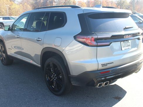 New 2025 GMC Acadia Elevation w/ Black Edition FWD image 5
