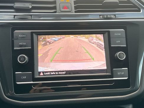 Used 2019 Volkswagen Tiguan S w/ Driver Assistance Package FWD image 23