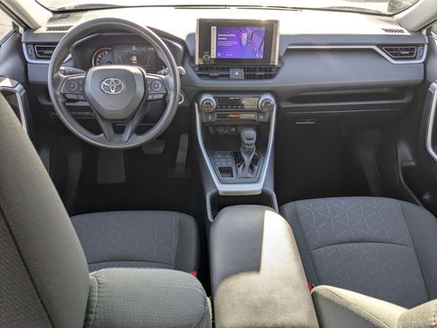 Used 2024 Toyota RAV4 XLE image 28