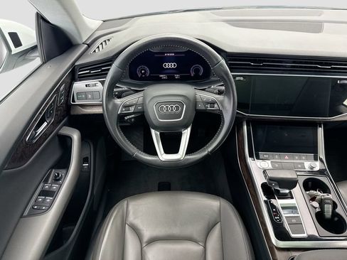 Used 2019 Audi Q8 Premium w/ Convenience Package AWD/4WD image 10