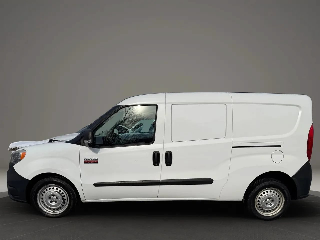Used 2017 RAM ProMaster City Tradesman FWD image 8