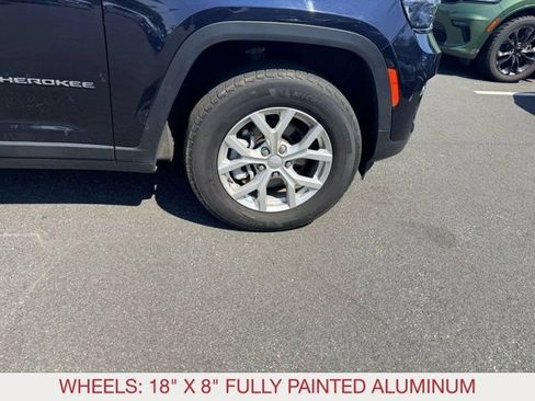 Certified 2023 Jeep Grand Cherokee Limited AWD/4WD image 8