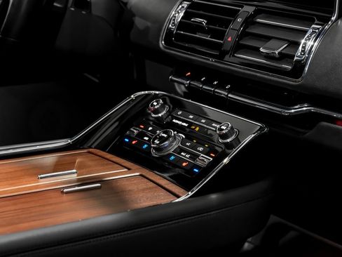 Used 2023 Lincoln Navigator Reserve image 24