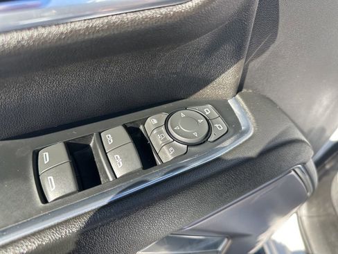 Used 2024 Chevrolet Silverado 2500 High Country w/ Technology Package image 13