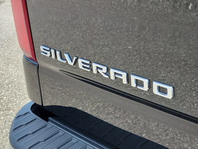 Used 2025 Chevrolet Silverado 1500 LTZ w/ LTZ Premium Package AWD/4WD image 6