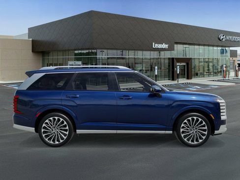 New 2026 Hyundai Palisade Calligraphy FWD image 7