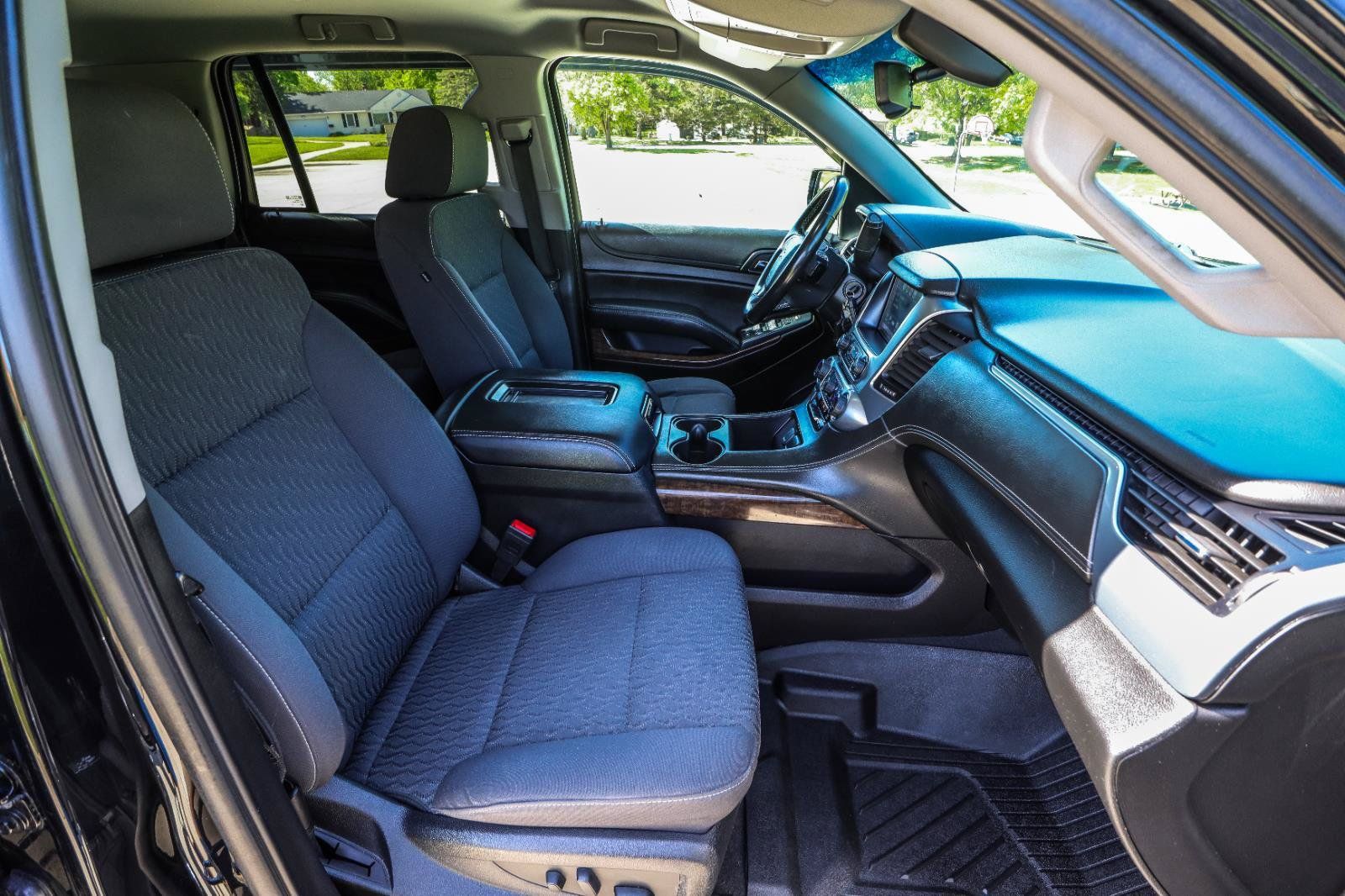 Used 2019 Chevrolet Tahoe LS AWD/4WD image 38