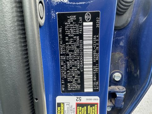 Used 2025 Toyota Camry SE w/ Convenience Package FWD image 36