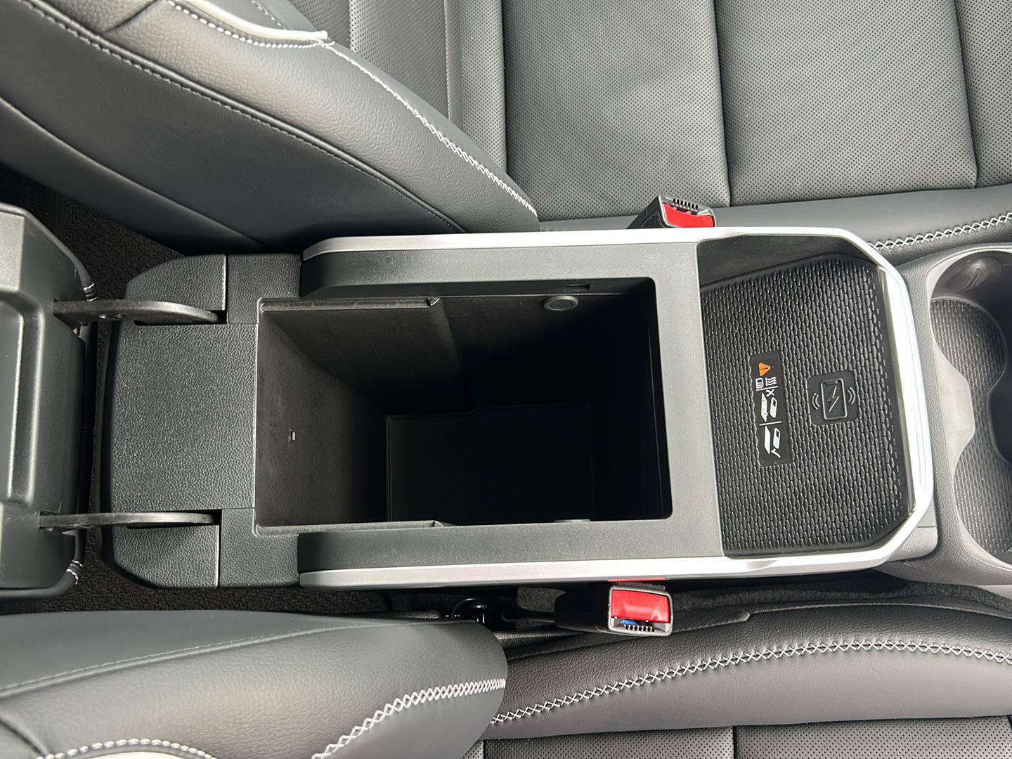 New 2027 GMC Terrain Denali AWD/4WD image 25