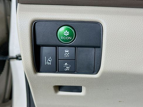 Used 2016 Honda Accord EX-L image 17