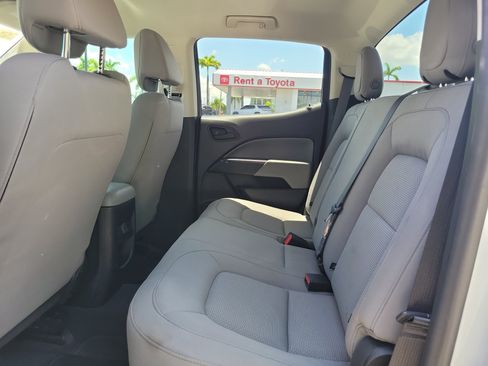 Used 2020 Chevrolet Colorado W/T RWD image 18